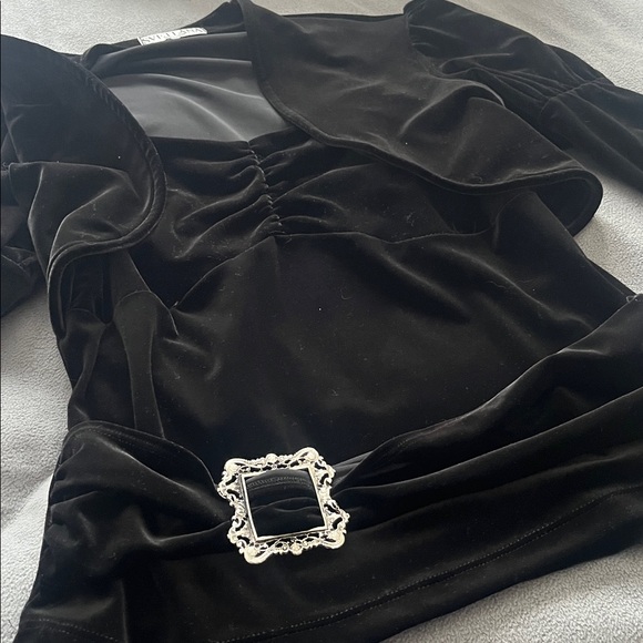 Vintage party top in velvet with buckle - Picture 4 of 5
